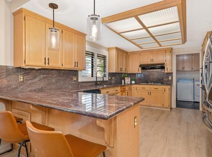 819 Lake Front Dr, Sacramento, CA 95831 Photo