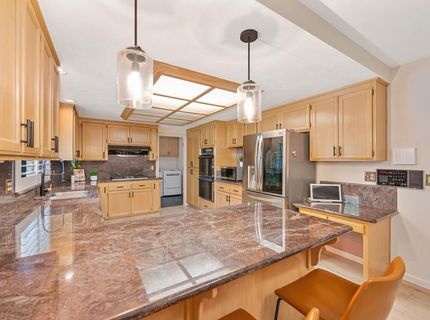 819 Lake Front Dr, Sacramento, CA 95831 Photo