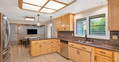 819 Lake Front Dr, Sacramento, CA 95831 Photo