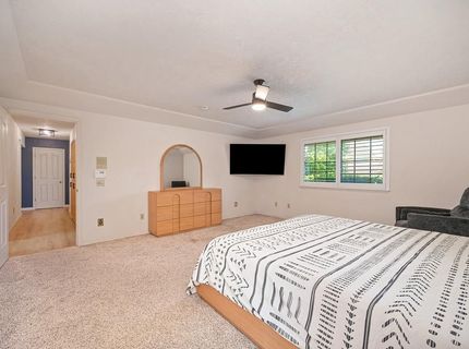 819 Lake Front Dr, Sacramento, CA 95831 Photo