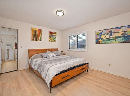819 Lake Front Dr, Sacramento, CA 95831 Photo