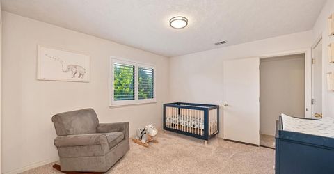 819 Lake Front Dr, Sacramento, CA 95831 Photo