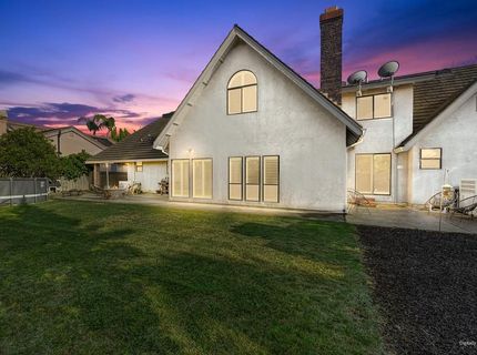 819 Lake Front Dr, Sacramento, CA 95831 Photo