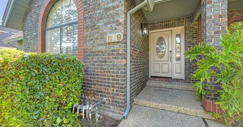 819 Lake Front Dr, Sacramento, CA 95831 Photo