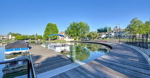 819 Lake Front Dr, Sacramento, CA 95831 Photo