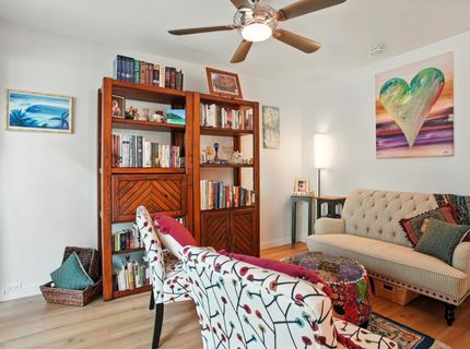 202 Dunbarton Cir, Sacramento, CA 95825 Photo