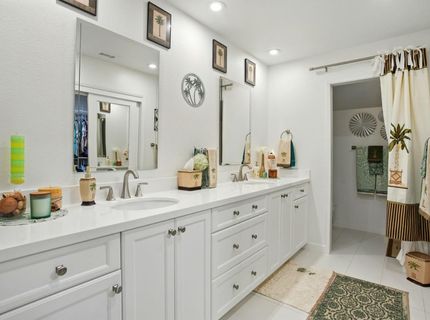 202 Dunbarton Cir, Sacramento, CA 95825 Photo