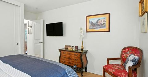 202 Dunbarton Cir, Sacramento, CA 95825 Photo