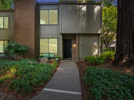 202 Dunbarton Cir, Sacramento, CA 95825 Photo