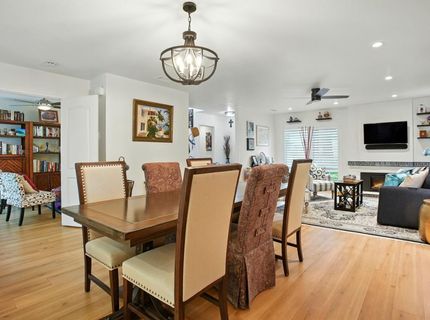 202 Dunbarton Cir, Sacramento, CA 95825 Photo