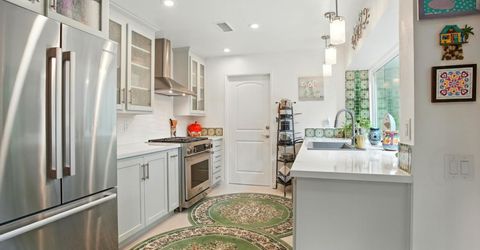 202 Dunbarton Cir, Sacramento, CA 95825 Photo