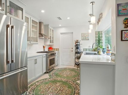 202 Dunbarton Cir, Sacramento, CA 95825 Photo
