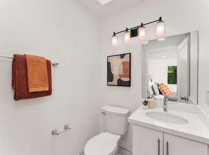 3341 Adams Rd, Sacramento, CA 95864 Photo
