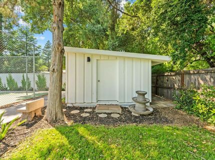 3341 Adams Rd, Sacramento, CA 95864 Photo