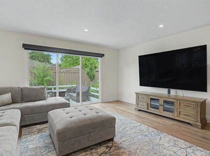 2707 Latham Dr, Sacramento, CA 95864 Photo