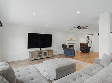 2707 Latham Dr, Sacramento, CA 95864 Photo