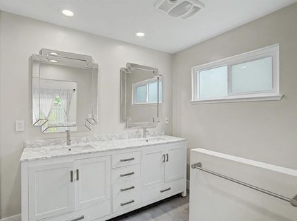 2707 Latham Dr, Sacramento, CA 95864 Photo
