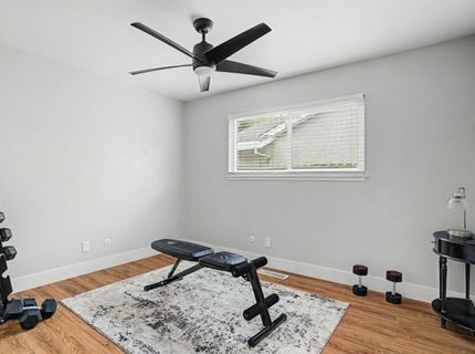 2707 Latham Dr, Sacramento, CA 95864 Photo