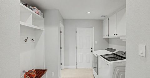 2707 Latham Dr, Sacramento, CA 95864 Photo