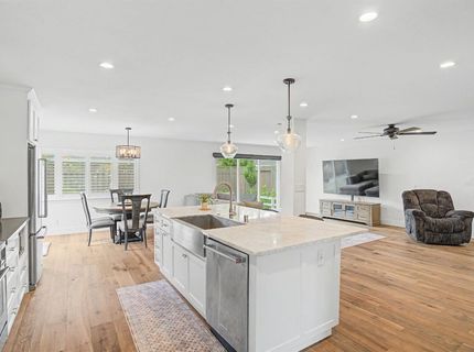 2707 Latham Dr, Sacramento, CA 95864 Photo