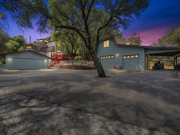 2100 Stardome Ln, Cool, CA 95614
