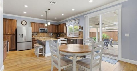 1641 Hummingbird Way, Roseville, CA 95747 Photo