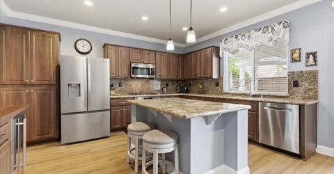 1641 Hummingbird Way, Roseville, CA 95747 Photo