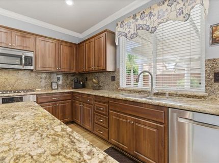 1641 Hummingbird Way, Roseville, CA 95747 Photo