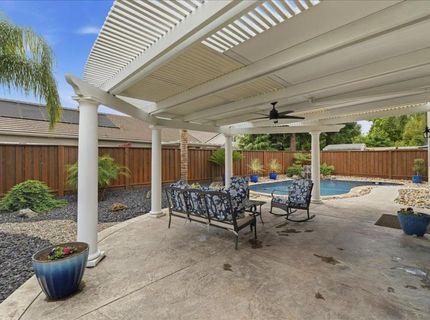 1641 Hummingbird Way, Roseville, CA 95747 Photo