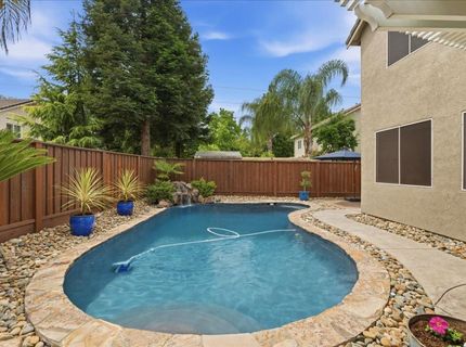 1641 Hummingbird Way, Roseville, CA 95747 Photo