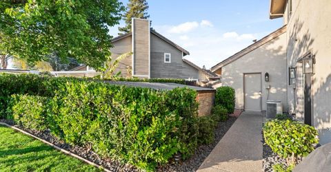 6104 Doubloon Ct, Elk Grove, CA 95758 Photo
