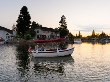6104 Doubloon Ct, Elk Grove, CA 95758 Photo