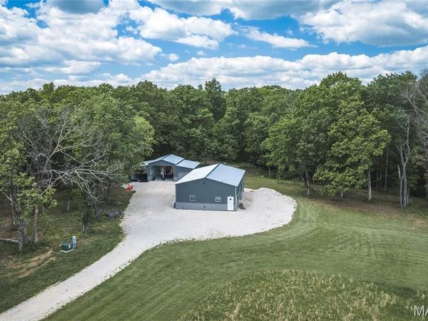8923 Dragonfly Ranch , Owensville, MO 65066