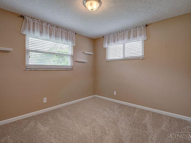 5714 Juliemarie Court, Green Township, OH 45239 Photo 15