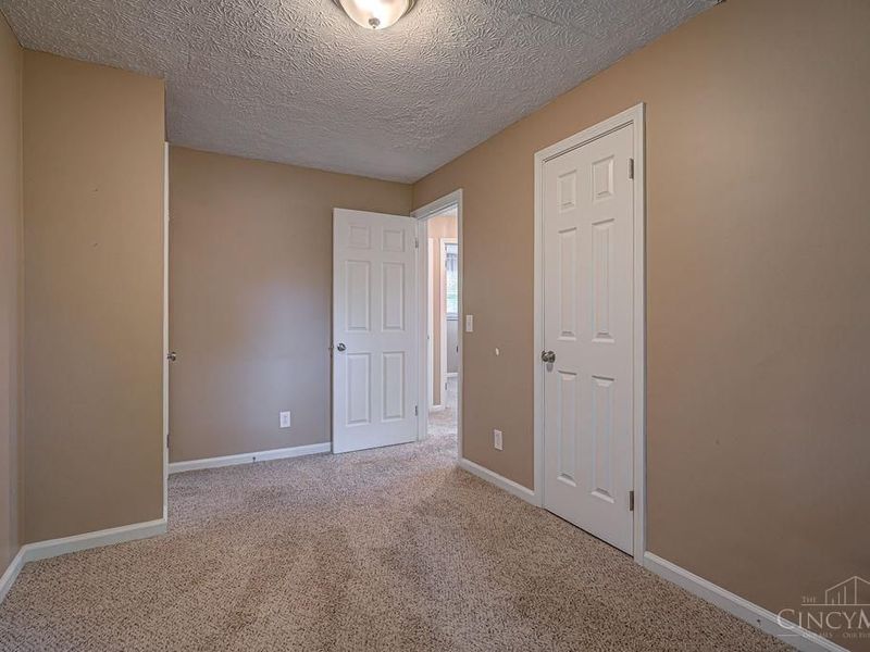 5714 Juliemarie Court, Green Township, OH 45239 Photo 21