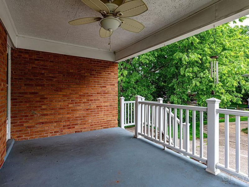 5714 Juliemarie Court, Green Township, OH 45239 Photo 3