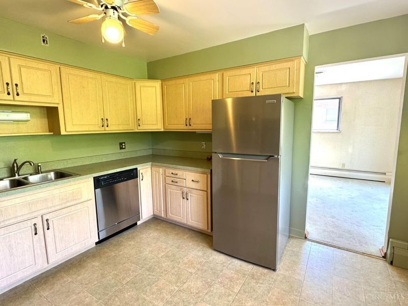 4163 Timberpoint Drive, Green Township, OH 45247 Photo 16