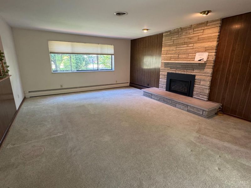 4163 Timberpoint Drive, Green Township, OH 45247 Photo 9