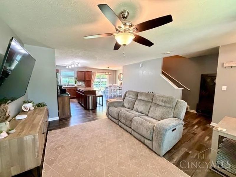 6167 Woodville Drive, Goshen Twp, OH 45140 Photo 4