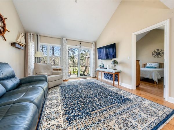 42 Oak Glen, Unit 42, Yarmouth, MA 02675