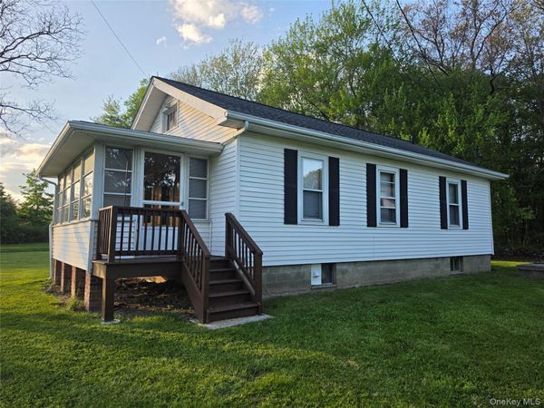 1836 Route 300 , Newburgh, NY 12550