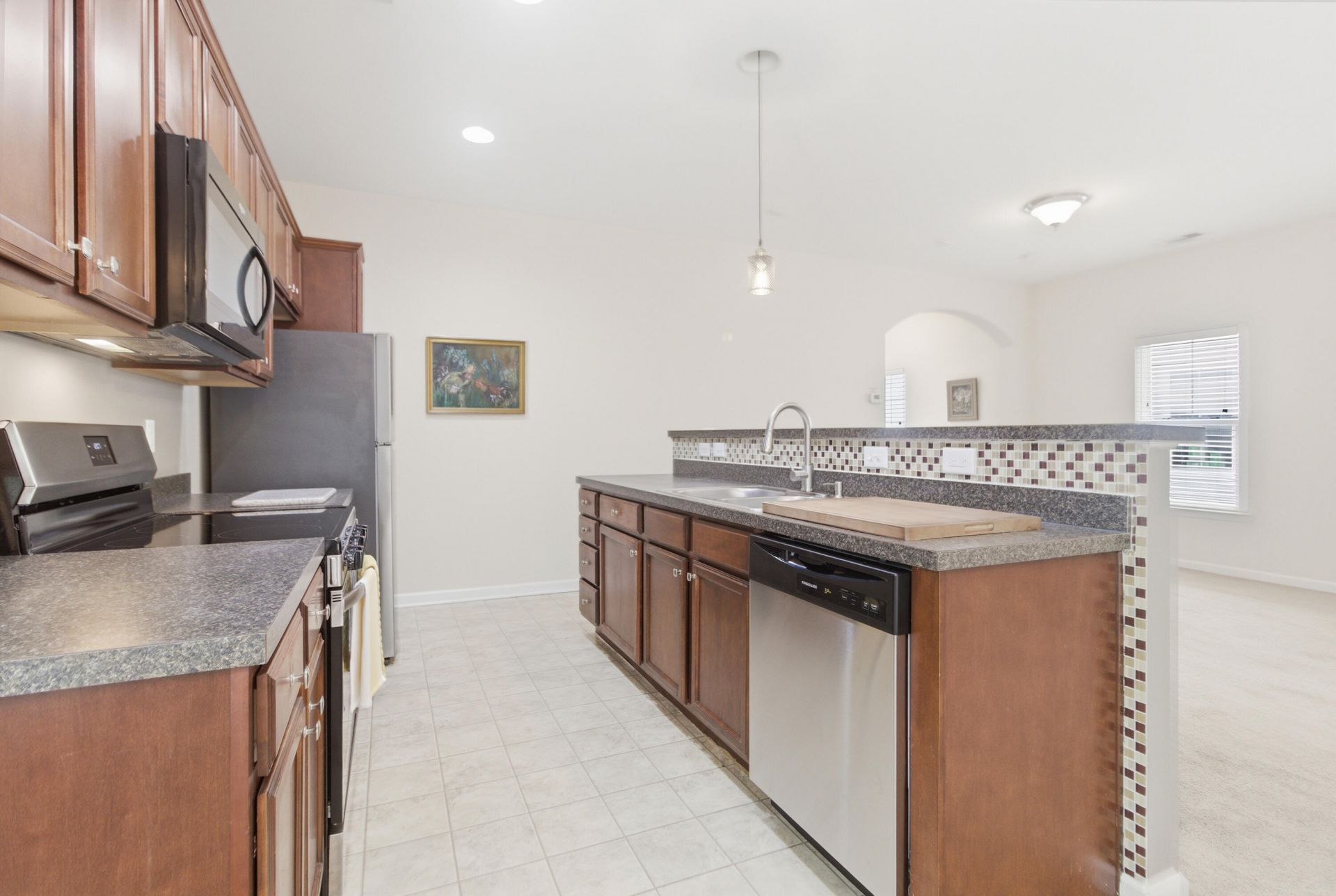 1754 Towne Street Photo 16
