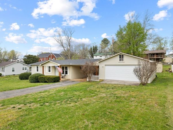 204 Terrace Ln , Woodbury, TN 37190