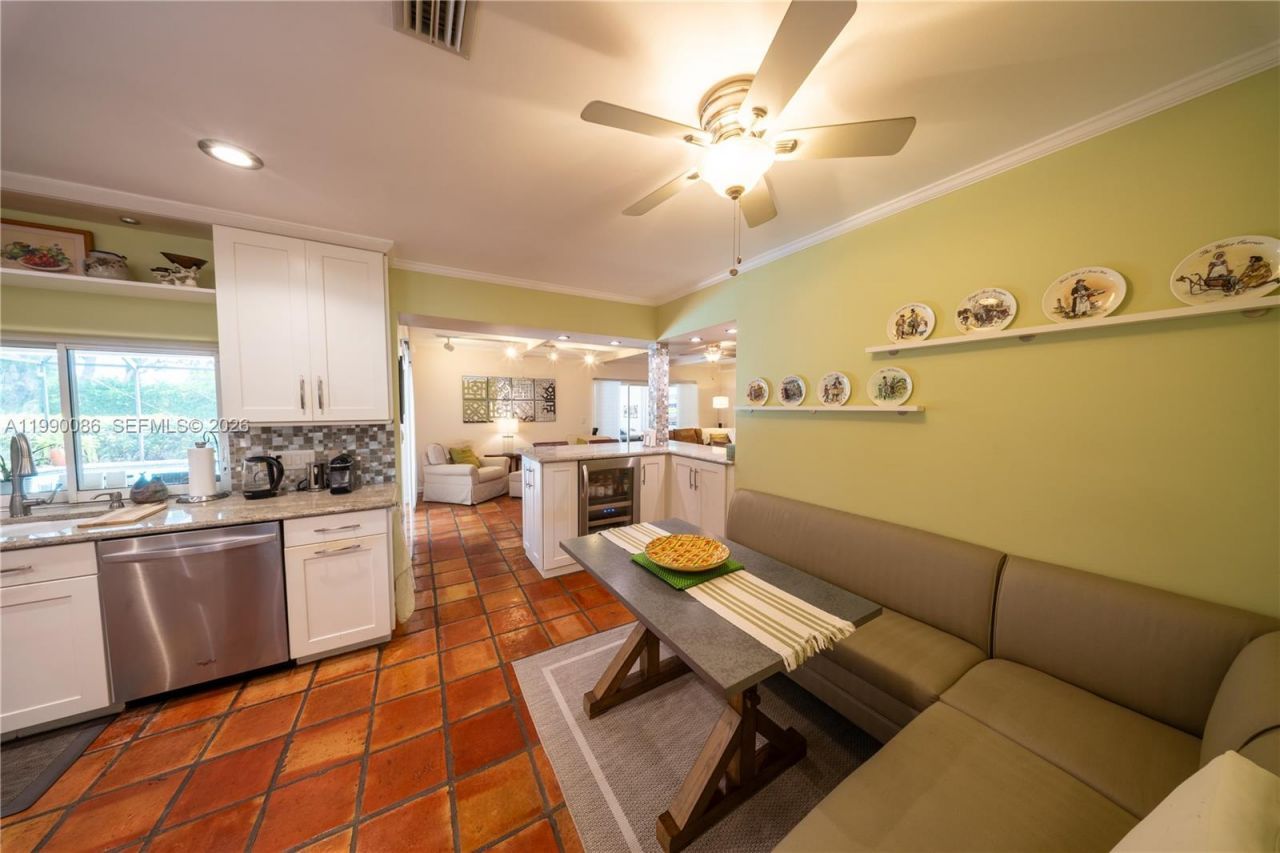 16445 SW 80th Ave, Palmetto Bay, FL 33157 Photo