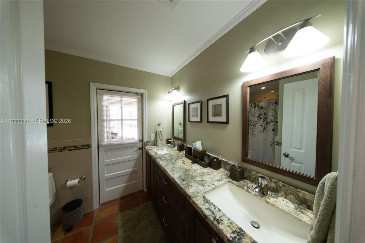 16445 SW 80th Ave, Palmetto Bay, FL 33157 Photo
