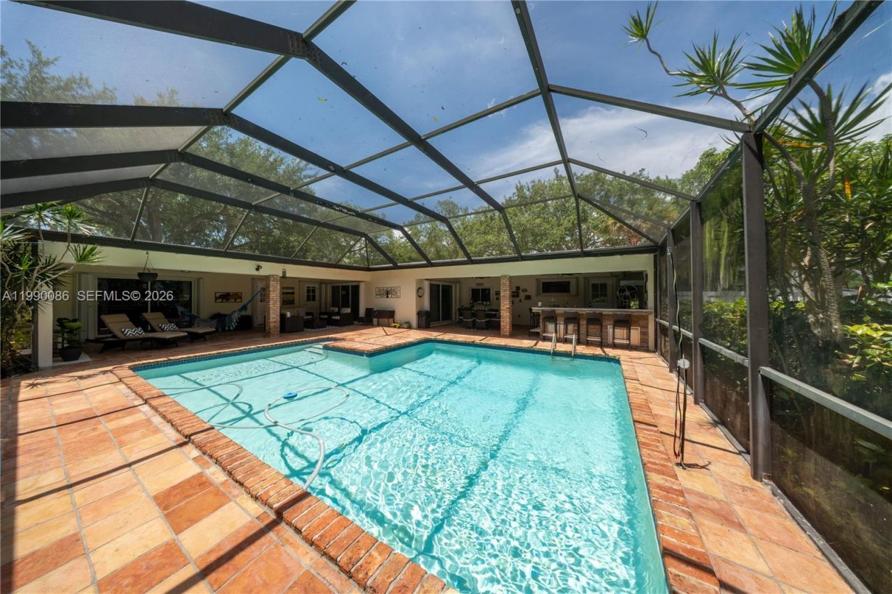 16445 SW 80th Ave, Palmetto Bay, FL 33157 Photo