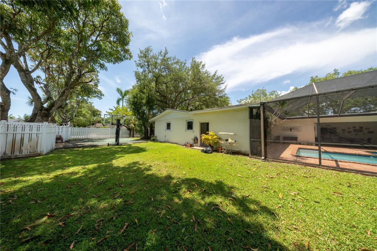 16445 SW 80th Ave, Palmetto Bay, FL 33157 Photo