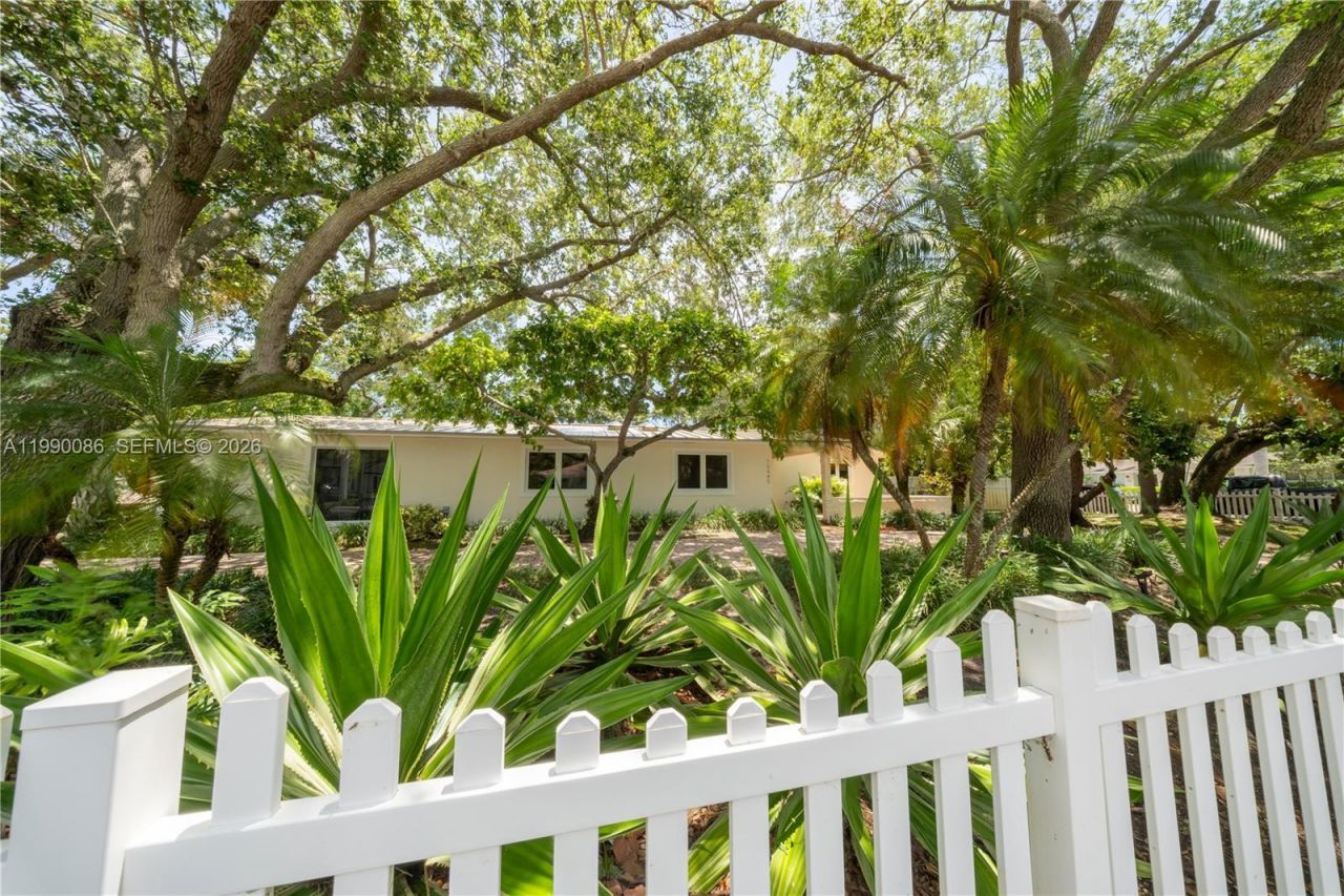 16445 SW 80th Ave, Palmetto Bay, FL 33157 Photo