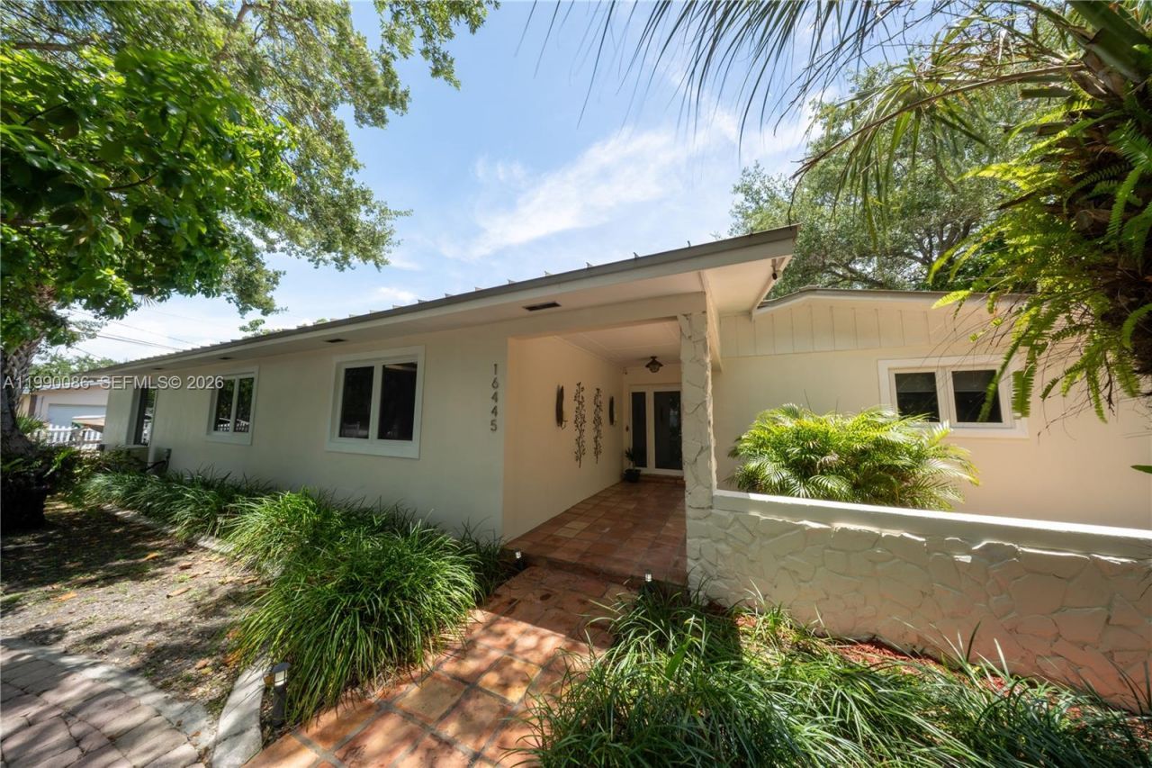 16445 SW 80th Ave, Palmetto Bay, FL 33157 Photo