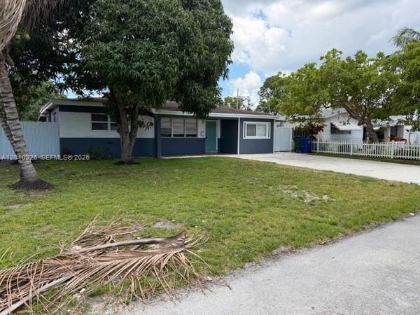 2802 SW 67th Ln , Miramar, FL 33023
